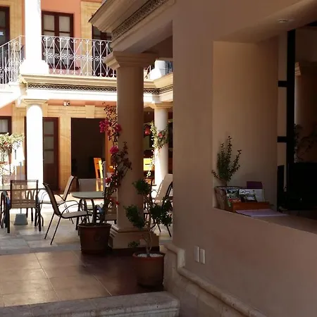 Hostal Chocolate-3